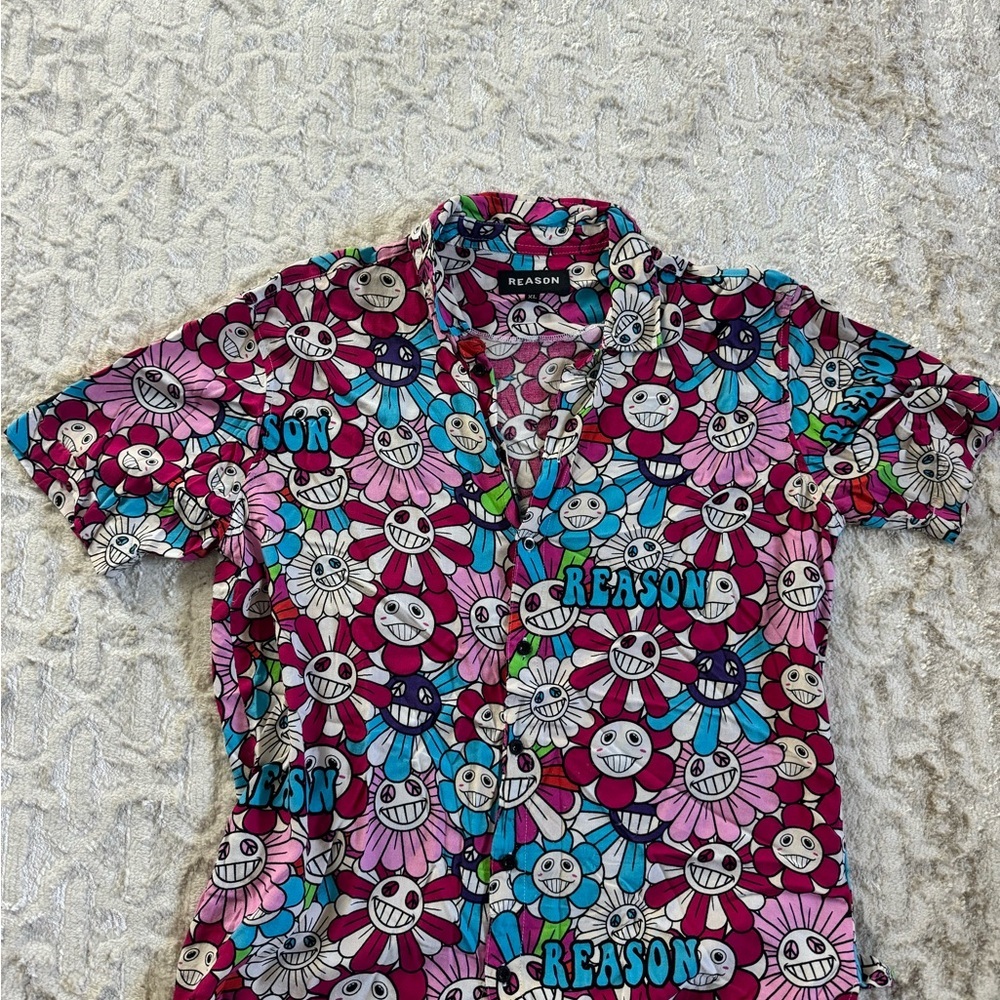Women’s xl Reason brand Smiley Floral Button Down Shirt - Pink and Blue